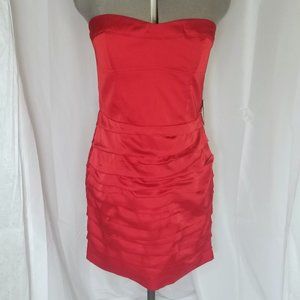 EXPRESS, 10, red, NWT